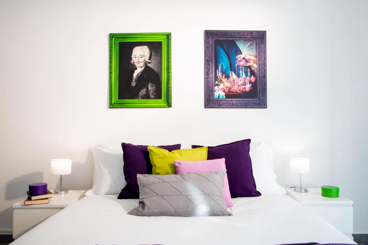 Ferdinando Arthouse Oversized Modern Apartment - By Gocce Team Napels Buitenkant foto