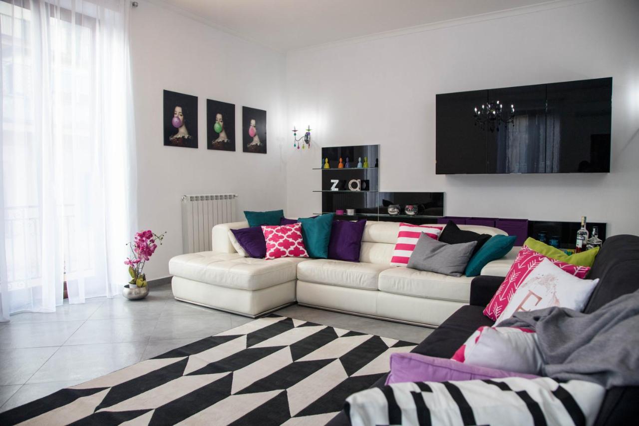 Ferdinando Arthouse Oversized Modern Apartment - By Gocce Team Napels Buitenkant foto